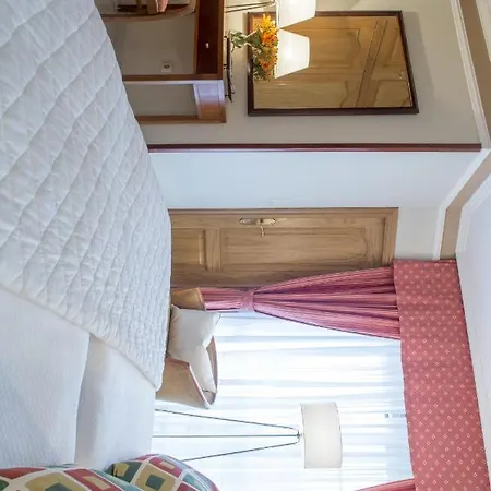 Nuevo Astur ホテル 3*