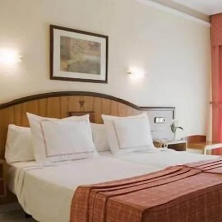 Nuevo Astur ホテル 3*