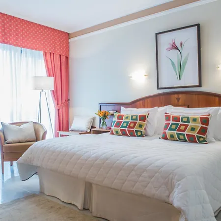 Nuevo Astur מלון