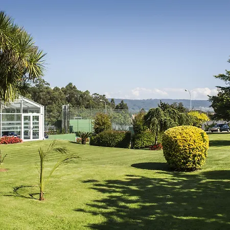 Nuevo Astur מלון 3*