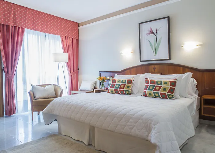 Nuevo Astur Отель 3*